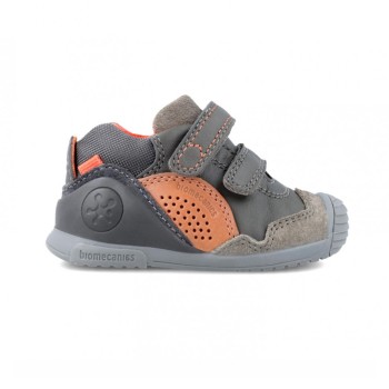 Παιδικό δερμάτινο sneaker για αγόρια Biomecanics 231125-B